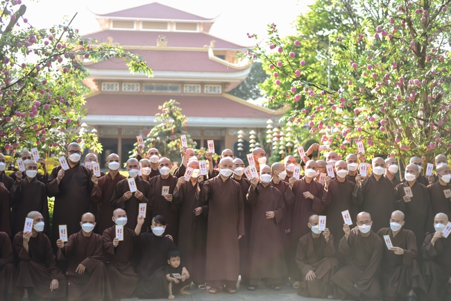 Xuân bên Thầy 2022