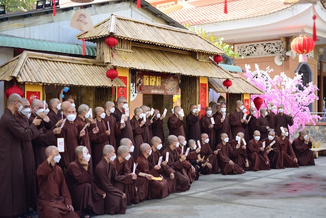 Xuân bên Thầy 2022