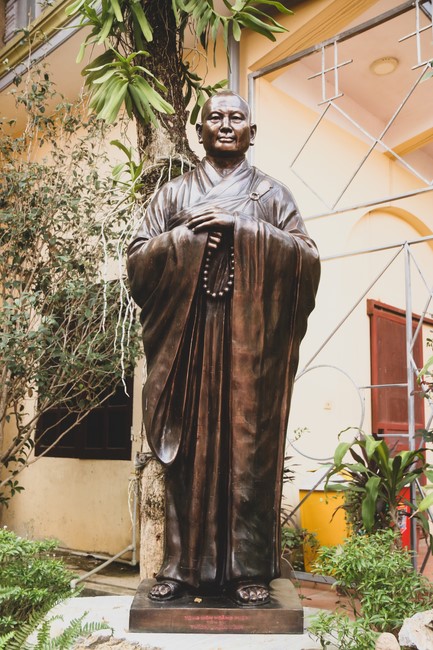 The rite Dharma thanking at Hoa Phuc pagoda