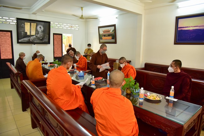 Fee support for master's program to Khmer Theravada monks