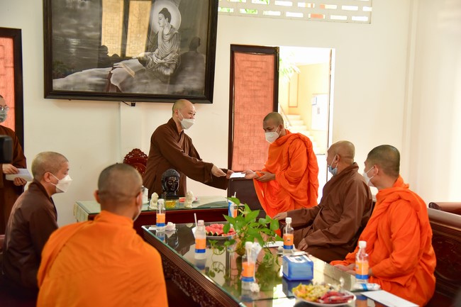 Fee support for master's program to Khmer Theravada monks
