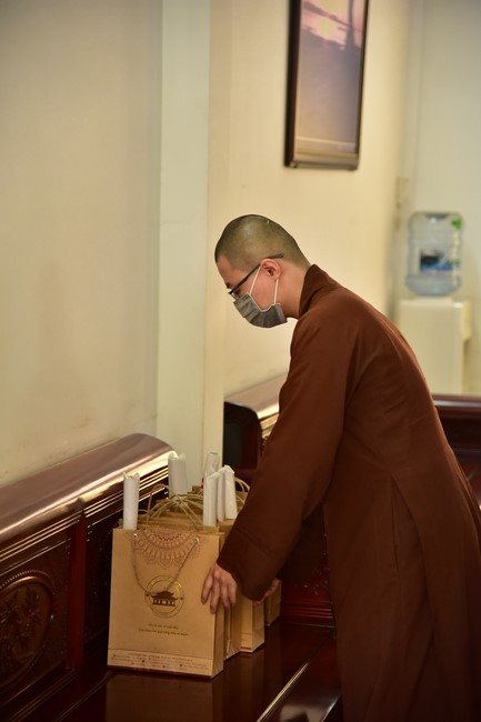 Fee support for master's program to Khmer Theravada monks