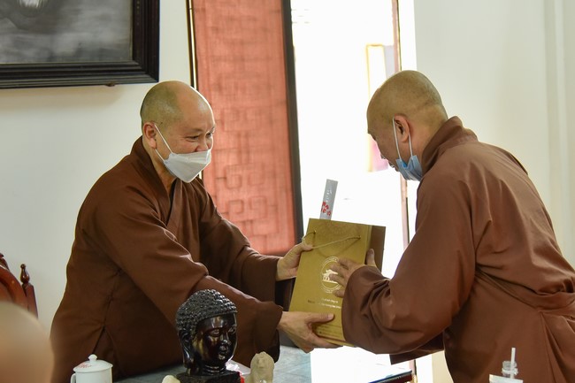 Fee support for master's program to Khmer Theravada monks