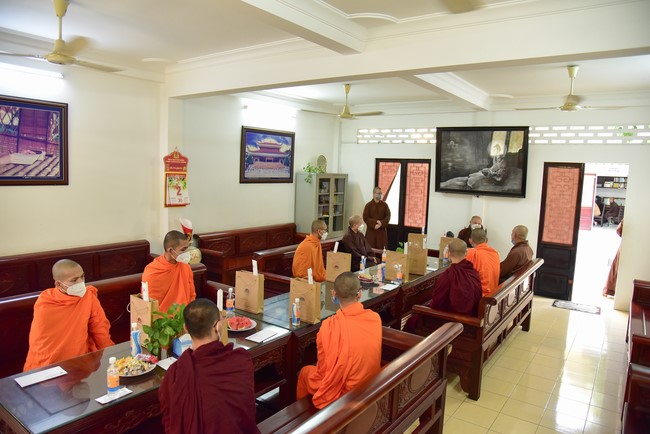 Fee support for master's program to Khmer Theravada monks