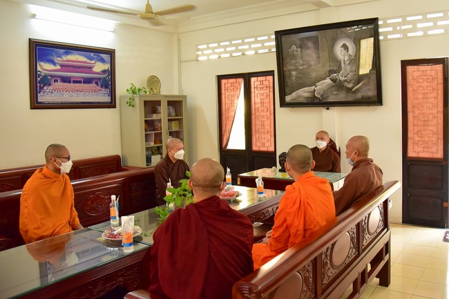 Fee support for master's program to Khmer Theravada monks