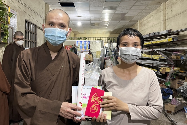 Gift giving program for Wisdom Nurturing class