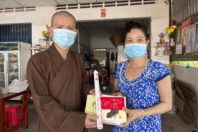 Gift giving program for Wisdom Nurturing class