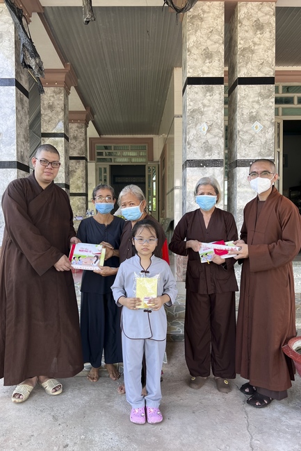 Gift giving program for Wisdom Nurturing class