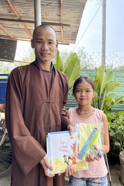 Gift giving program for Wisdom Nurturing class