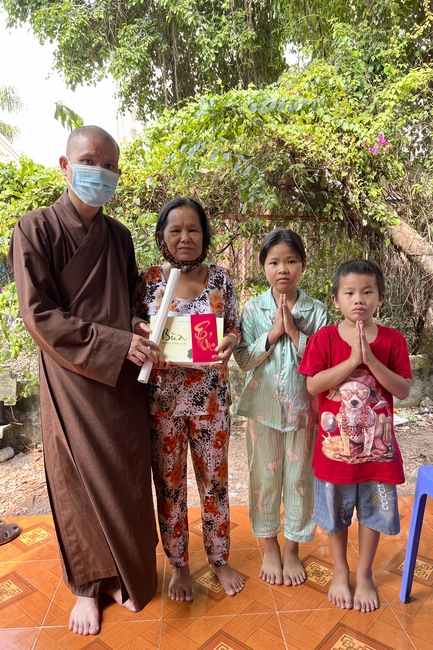 Gift giving program for Wisdom Nurturing class