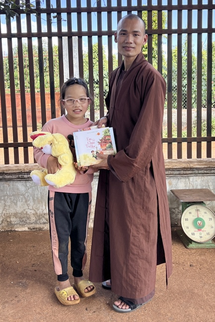 Gift giving program for Wisdom Nurturing class