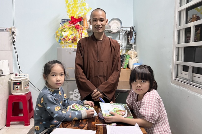 Gift giving program for Wisdom Nurturing class