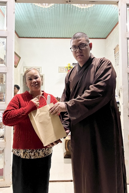 Gift giving program for Wisdom Nurturing class