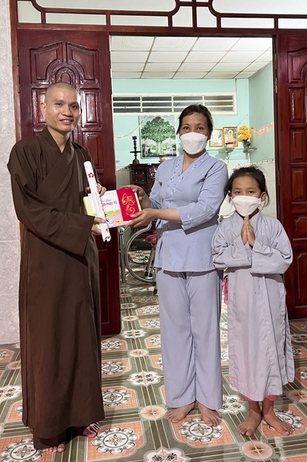 Gift giving program for Wisdom Nurturing class