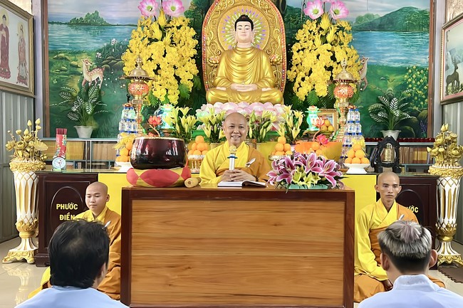 One day Practice at Cambodia Hoang Phap Temple