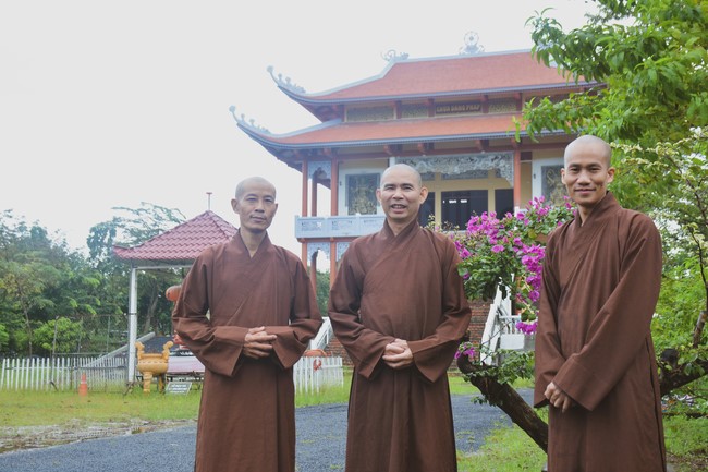One-Day Peaceful Retreat at Dang Phap Pagoda