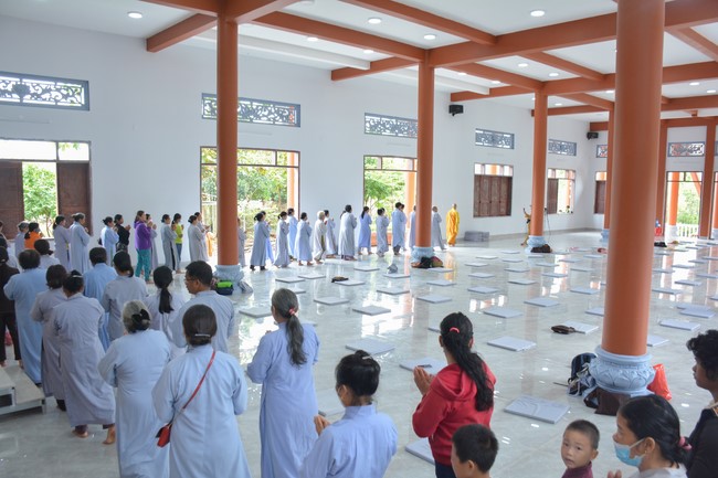 One-Day Peaceful Retreat at Dang Phap Pagoda