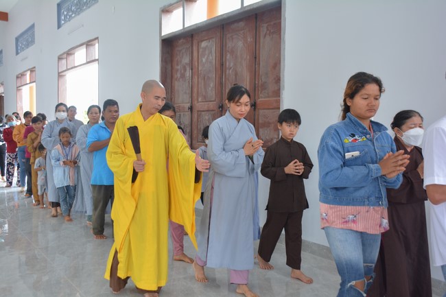 One-Day Peaceful Retreat at Dang Phap Pagoda