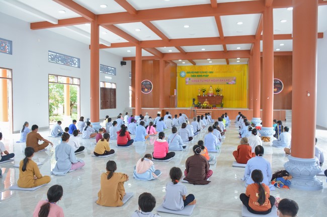 One-Day Peaceful Retreat at Dang Phap Pagoda
