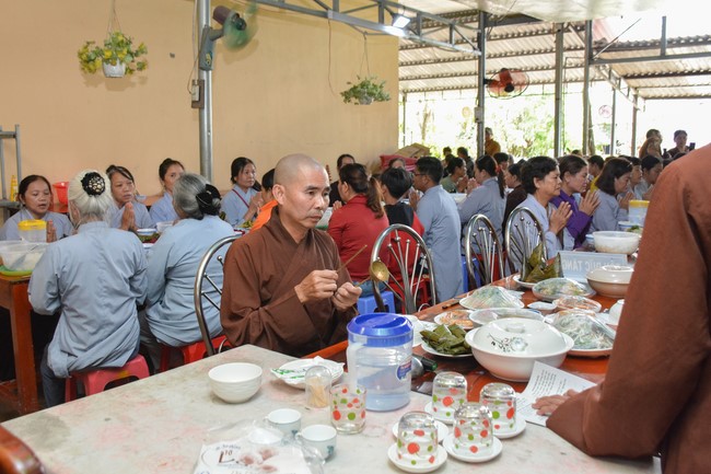 One-Day Peaceful Retreat at Dang Phap Pagoda