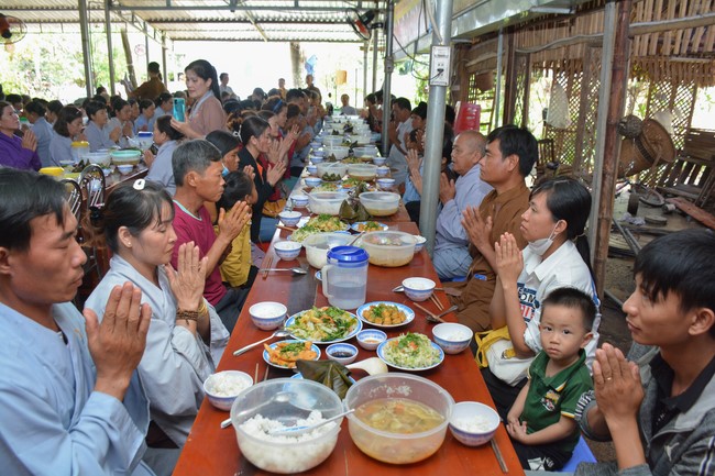 One-Day Peaceful Retreat at Dang Phap Pagoda