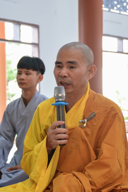 One-Day Peaceful Retreat at Dang Phap Pagoda