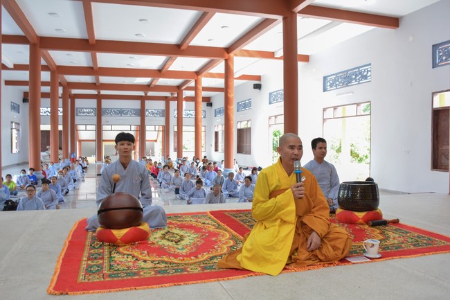 One-Day Peaceful Retreat at Dang Phap Pagoda