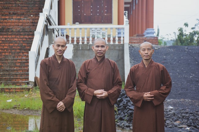 One-Day Peaceful Retreat at Dang Phap Pagoda
