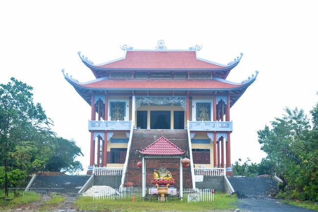 One-Day Peaceful Retreat at Dang Phap Pagoda