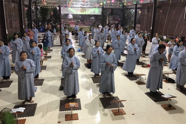 Periodic repentance ceremony at Suoi Phap Pagoda