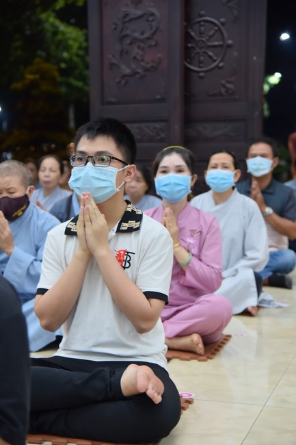 Prostrating five hundred names Bodhisattva Avalokitesvara