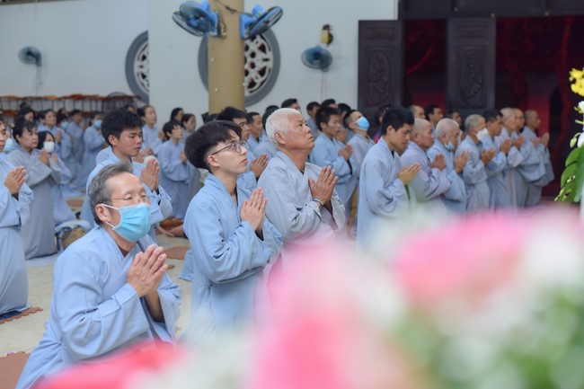 Prostrating five hundred names Bodhisattva Avalokitesvara