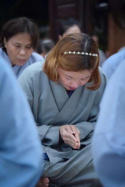 Prostrating five hundred names Bodhisattva Avalokitesvara