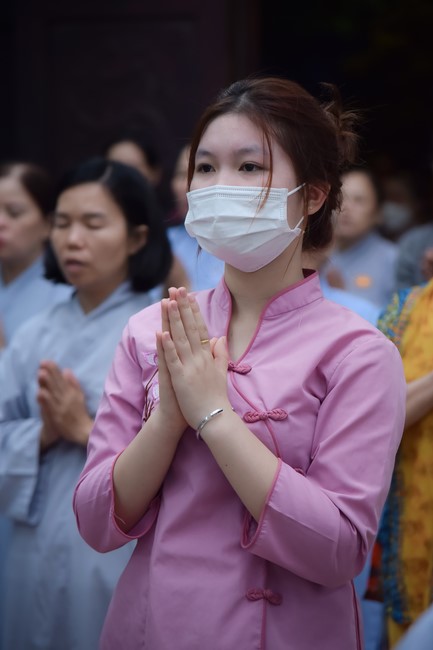 Prostrating five hundred names Bodhisattva Avalokitesvara
