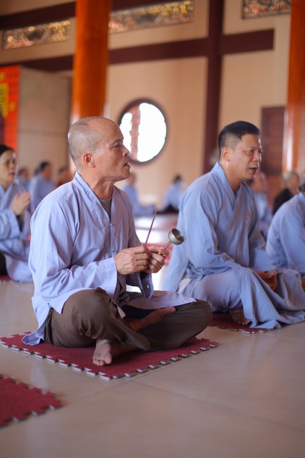 One - Day Retreat at Giai Lam pagoda in Ha Tinh