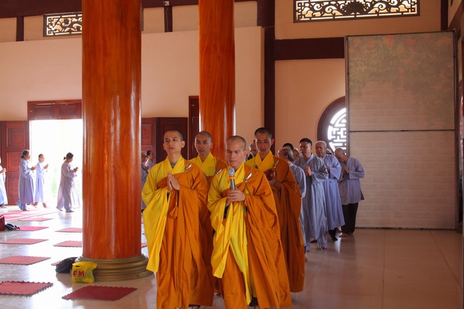 One - Day Retreat at Giai Lam pagoda in Ha Tinh
