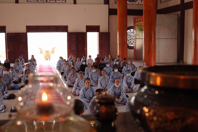 One - Day Retreat at Giai Lam pagoda in Ha Tinh