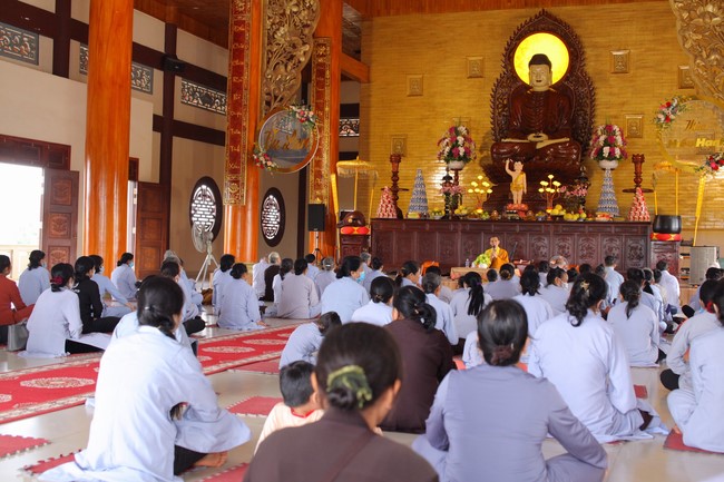 One - Day Retreat at Giai Lam pagoda in Ha Tinh