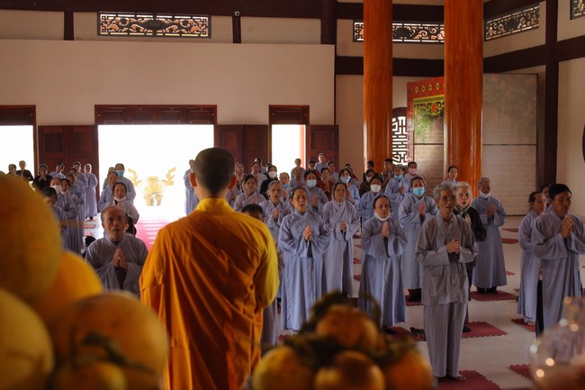One - Day Retreat at Giai Lam pagoda in Ha Tinh