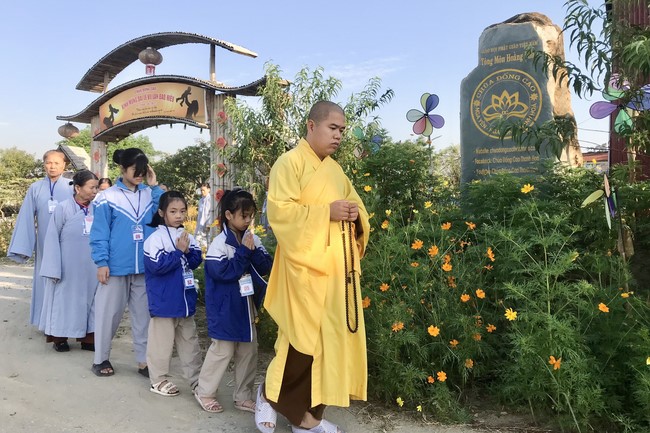 One - Day Retreat at Dong Cao pagoda