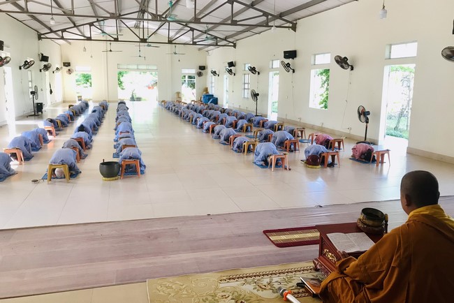 One - Day Retreat at Dong Cao pagoda