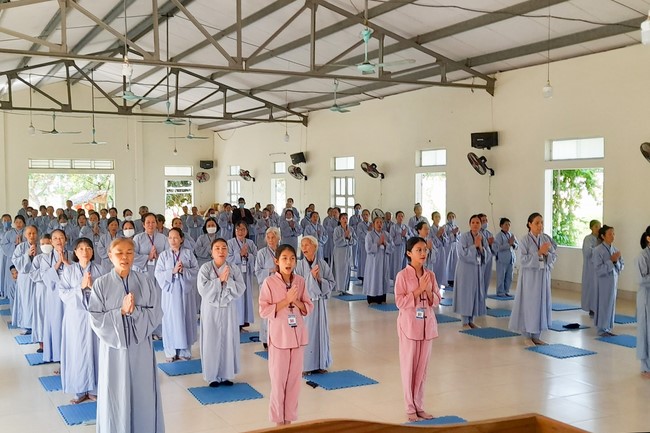One - Day Retreat at Dong Cao pagoda