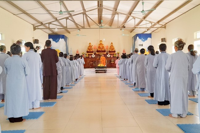One - Day Retreat at Dong Cao pagoda