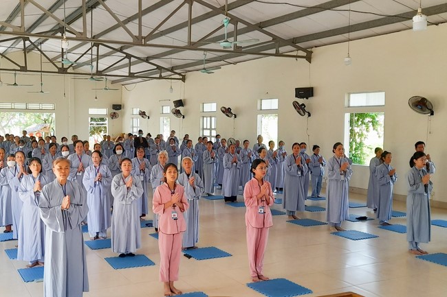 One - Day Retreat at Dong Cao pagoda