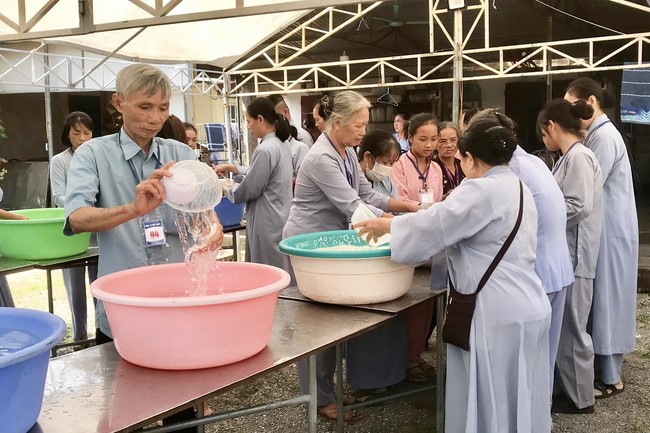 One - Day Retreat at Dong Cao pagoda