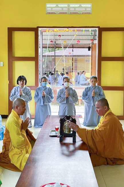 One - Day  Peaceful Retreat at Suoi Phap Pagoda
