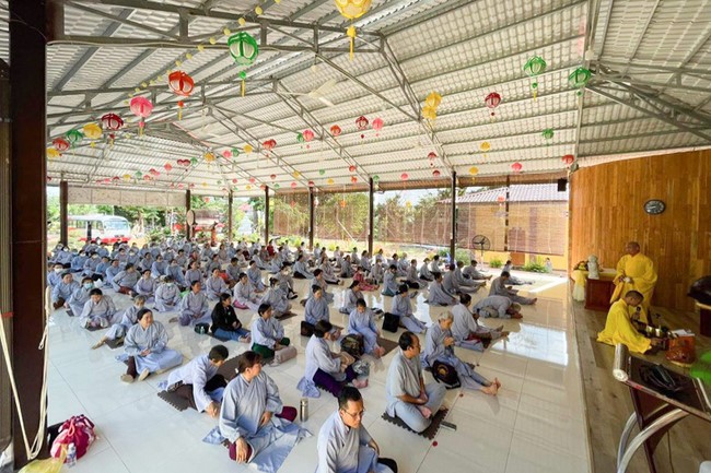 One - Day  Peaceful Retreat at Suoi Phap Pagoda