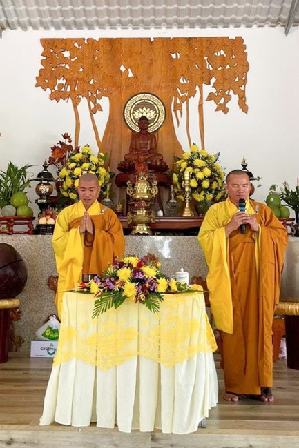 One - Day  Peaceful Retreat at Suoi Phap Pagoda