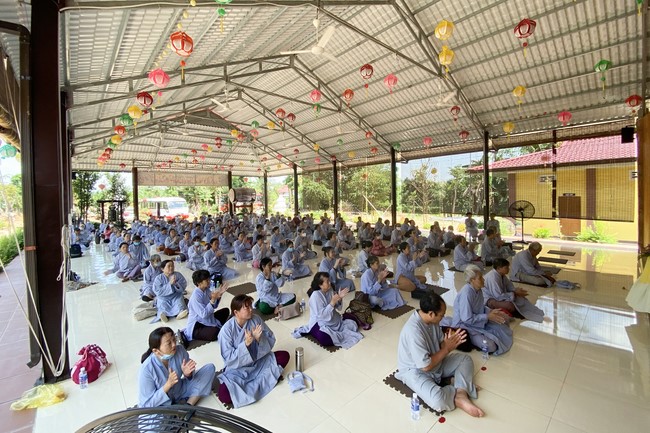 One - Day  Peaceful Retreat at Suoi Phap Pagoda