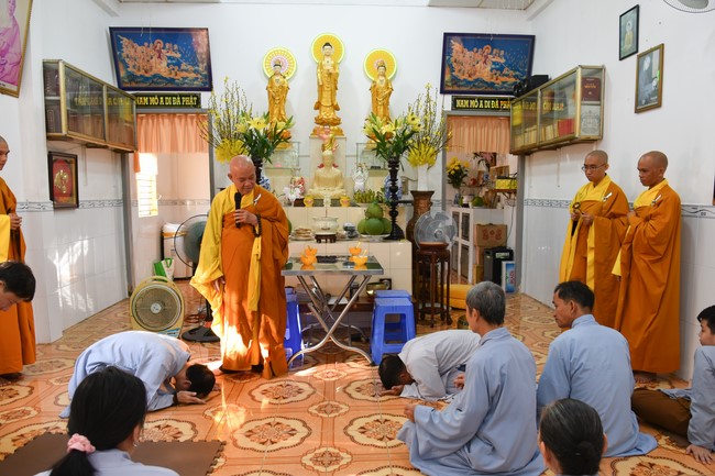 One Day Retreat at Minh Chat ashram in Can Tho